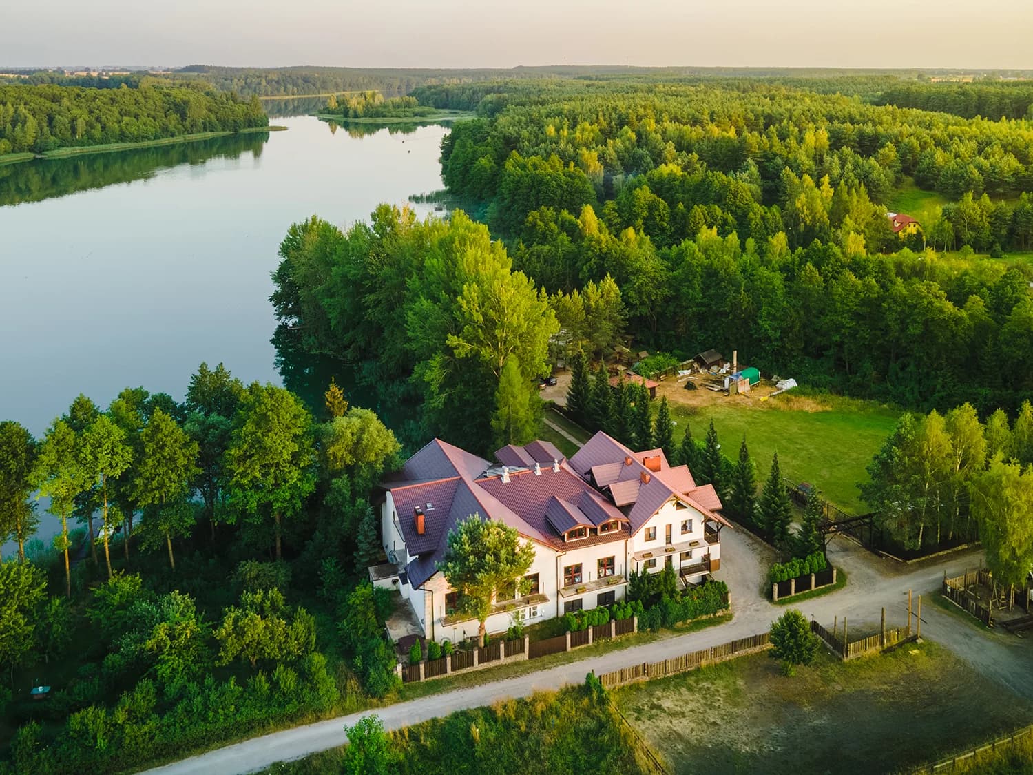 Jezioro Wysokie Brodno i Zacisze Zbiczno z drona